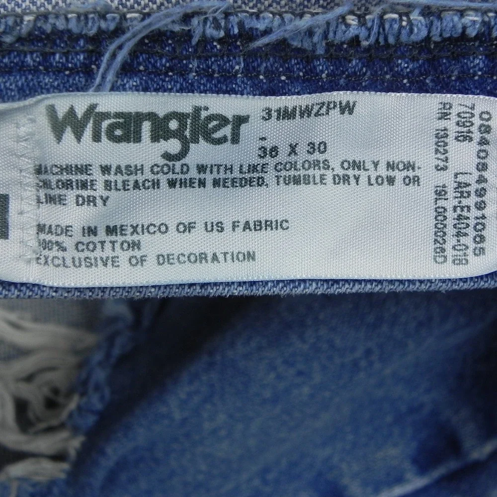 Wrangler Jeans Mens 36x30 Straight 31MWZPW Blue Distressed Denim Cowboy Cut